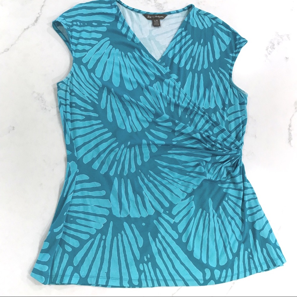 Tommy Bahama Top
